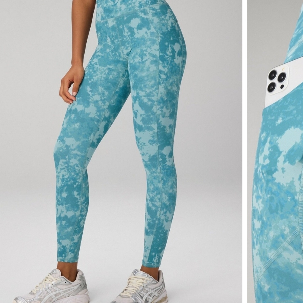 Fabletics Aqua Tie-Dye High-Waist Leggings Workout Gym Pilates Yoga NWT